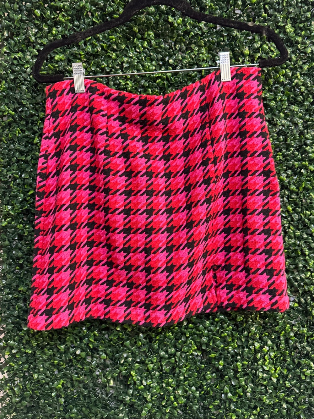 Blue Rain Hot Pink and Black Houndstooth Mini Skirt